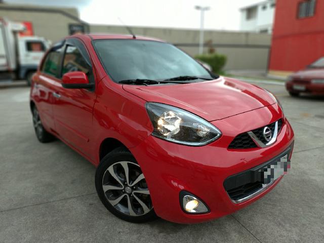 Nissan March 2016 1.6 Flex