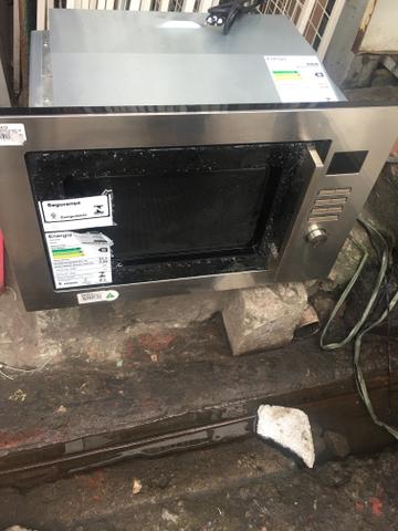 Microondas de embutir Franke modelo Smart 60. Novo!!!! Precisa colocar o vidro frontal