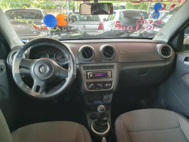 Volkswagen Voyage - Foto 2