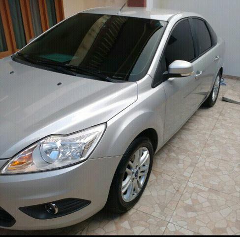 Ford focus sedan, motor 2.0, automático, botão start - Foto 2