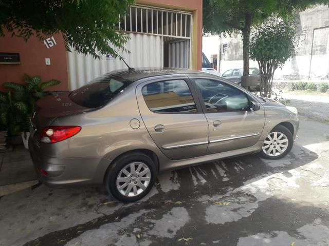 Peugeot 207 2012 Automático Estado de Zero KM - Foto 2