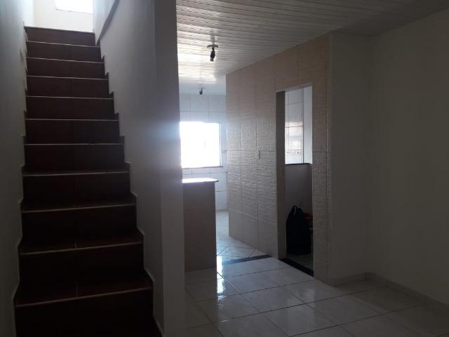 Alugo casa na rua principal Pernambués