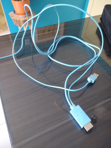 Cabo USB três em um - Foto 2