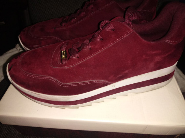 tenis plataforma vinho