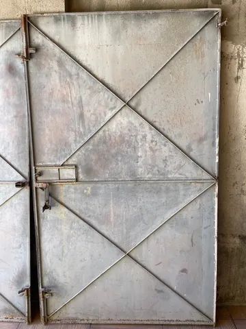 Portão Ferro Maciço 2,60 x 2,40 - Foto 2