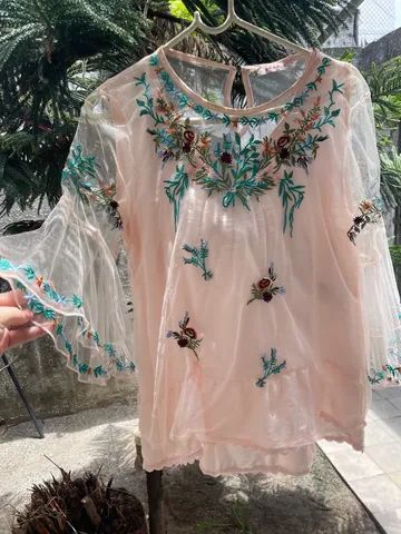 Camisa transparente + blusa pra usar por dentro.  - Foto 4