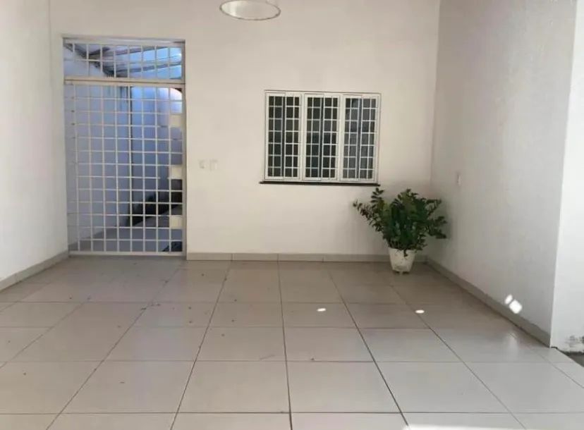 CASA A VENDA NO VICENTE PIRES.