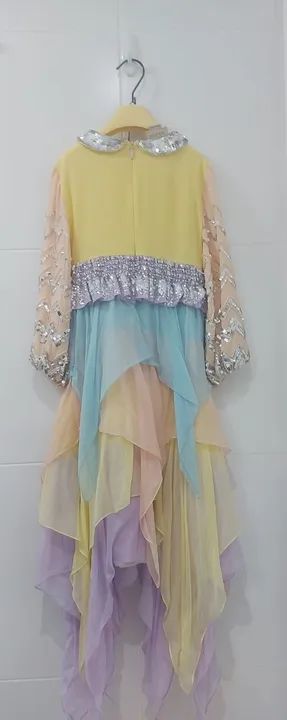 Vestido infantil Gucci original de seda com lantejoulas - Tamanho 8 anos - Foto 5