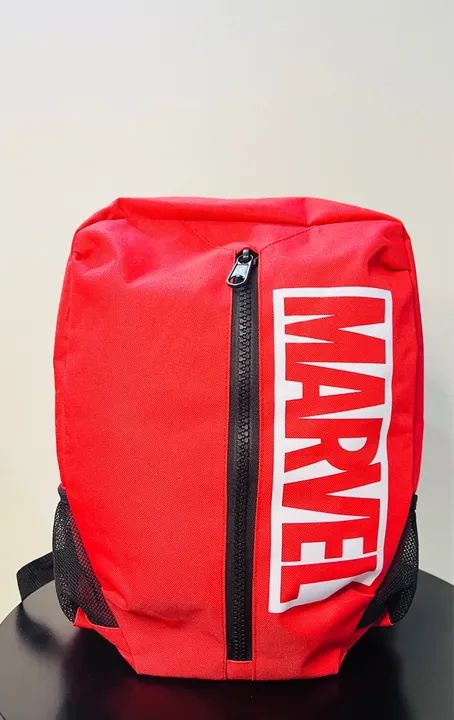 Mochila Red Marvel Importada  - Foto 2