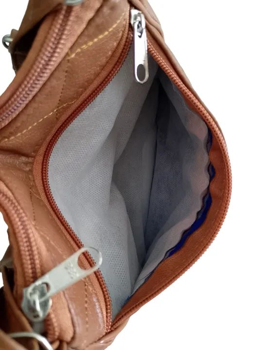 Bolsa Feminina Transversal Caramelo  3 Ziper - Foto 4