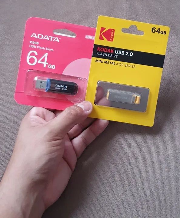 Pen drive Kodak ou Adata 64gb