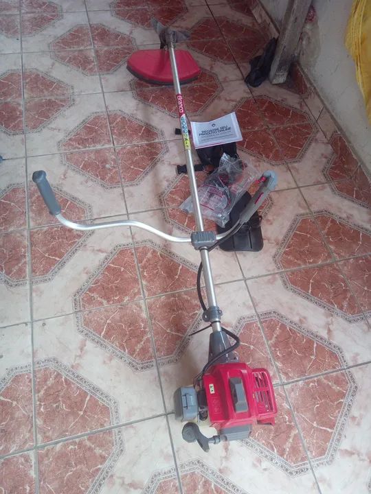 Roçadeira /Branco- BR52a - Foto 3