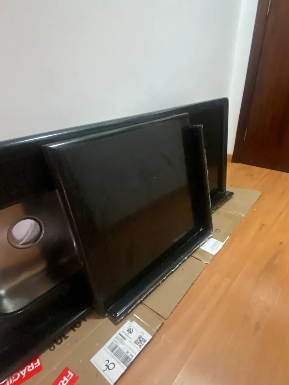 Pia de granito com duas cubas ! 