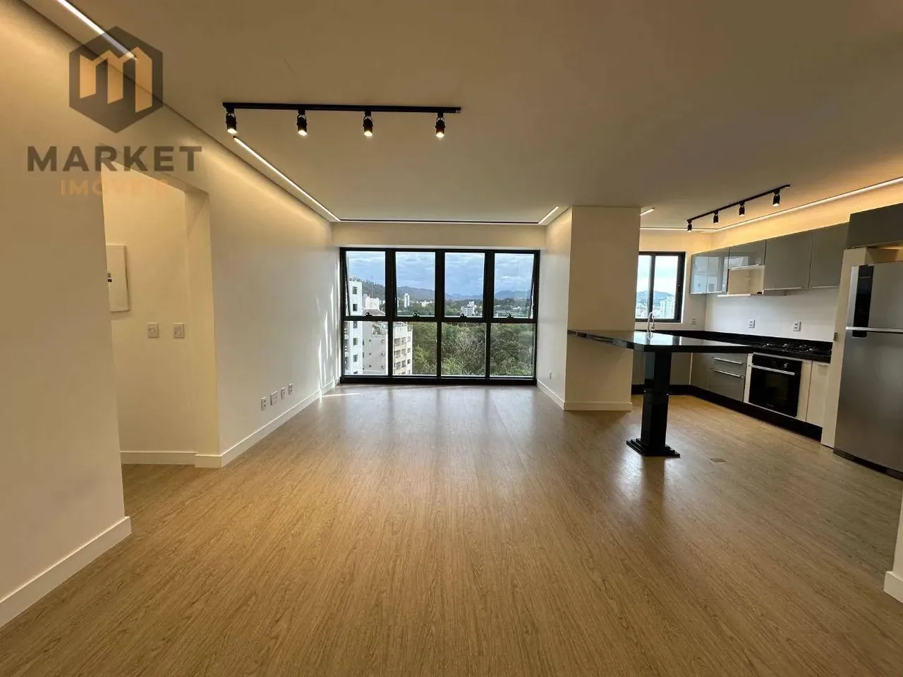 Apartamento com 3 suítes para alugar, 109 m² por R$ 6.117/mês - Velha - Blumenau/SC