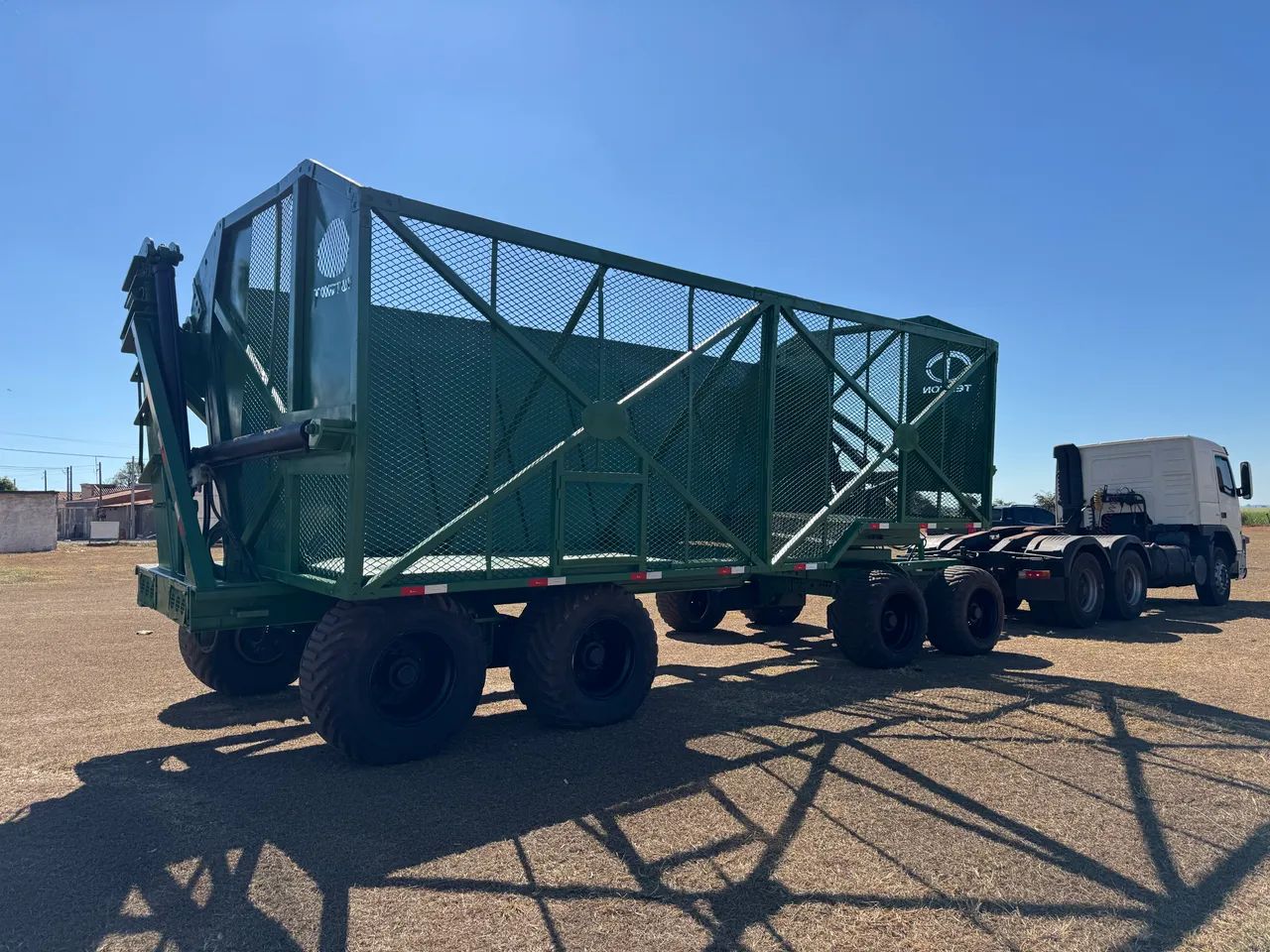 Transbordo de cana teston 4 eixos usina canavieiro - Foto 2