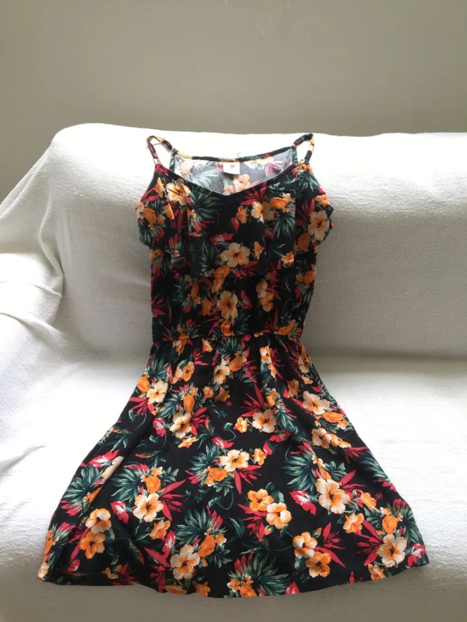 Blusas e vestidos  - Foto 3