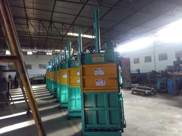 Prensa Enfardadeira Hidráulica  - Foto 4