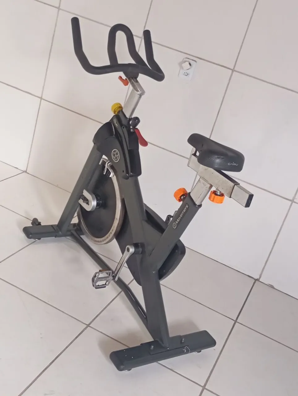Bicicleta Ergométrica Movement