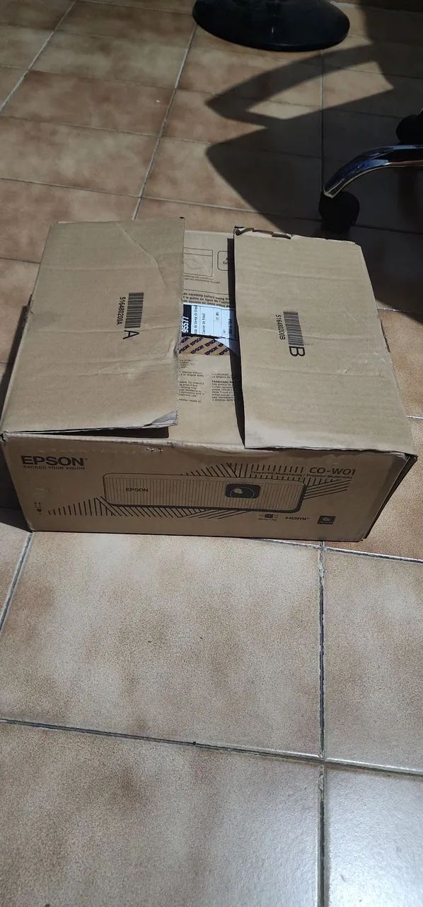 Vendo projetor epson co-w01