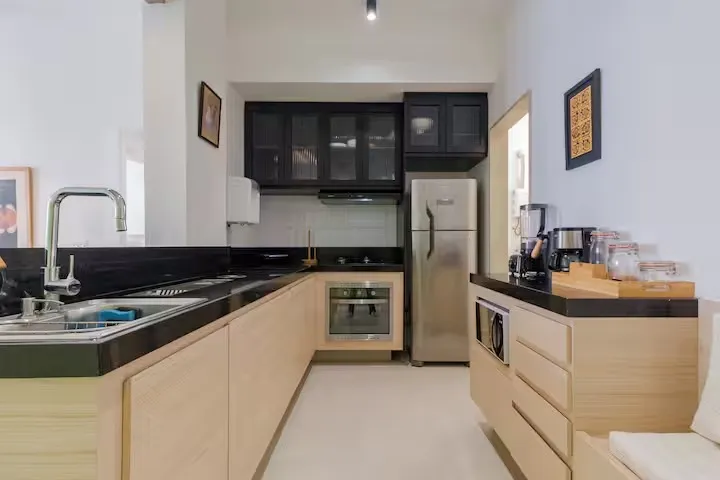 Vende-se apartamento em Cidade Industrial de Curitiba com 2 quartos, 1 banheiro e 1 vaga.