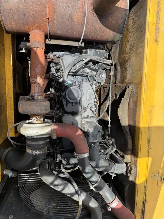 Escavadeira New Holland E215B - Foto 6