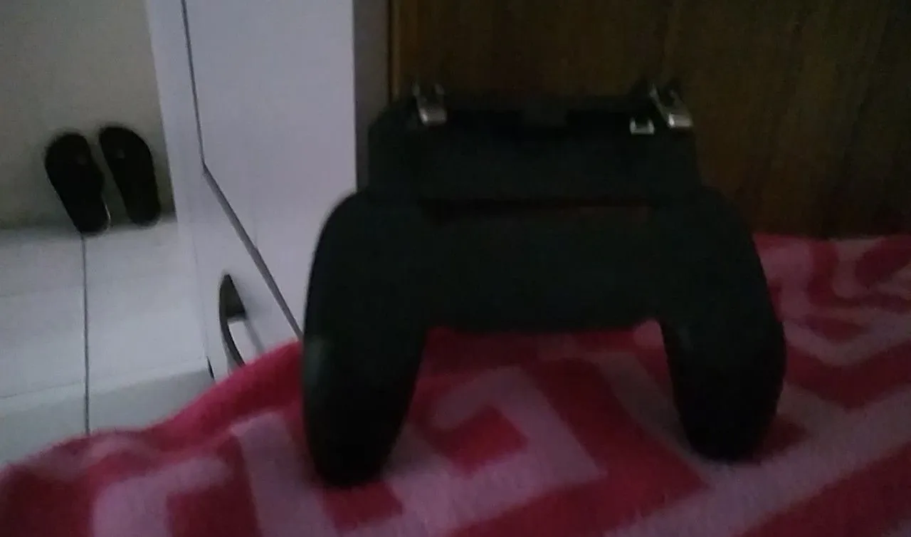 Ideal para free fire sev como surporte e jogo?