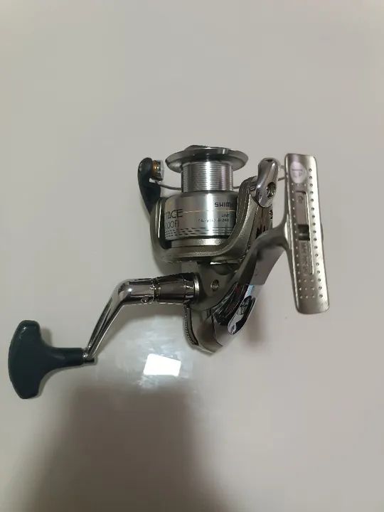 Carretilha Shimano Sedona 4000FB + Shimano Solstace 4000 fi - Foto 4