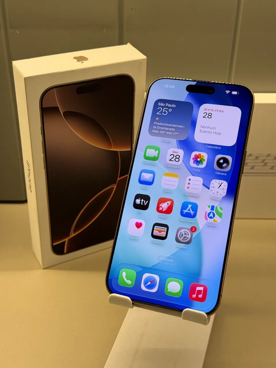 iPhone 16 pro Max 256gb Desert Titânio bateria 99% com Garantia