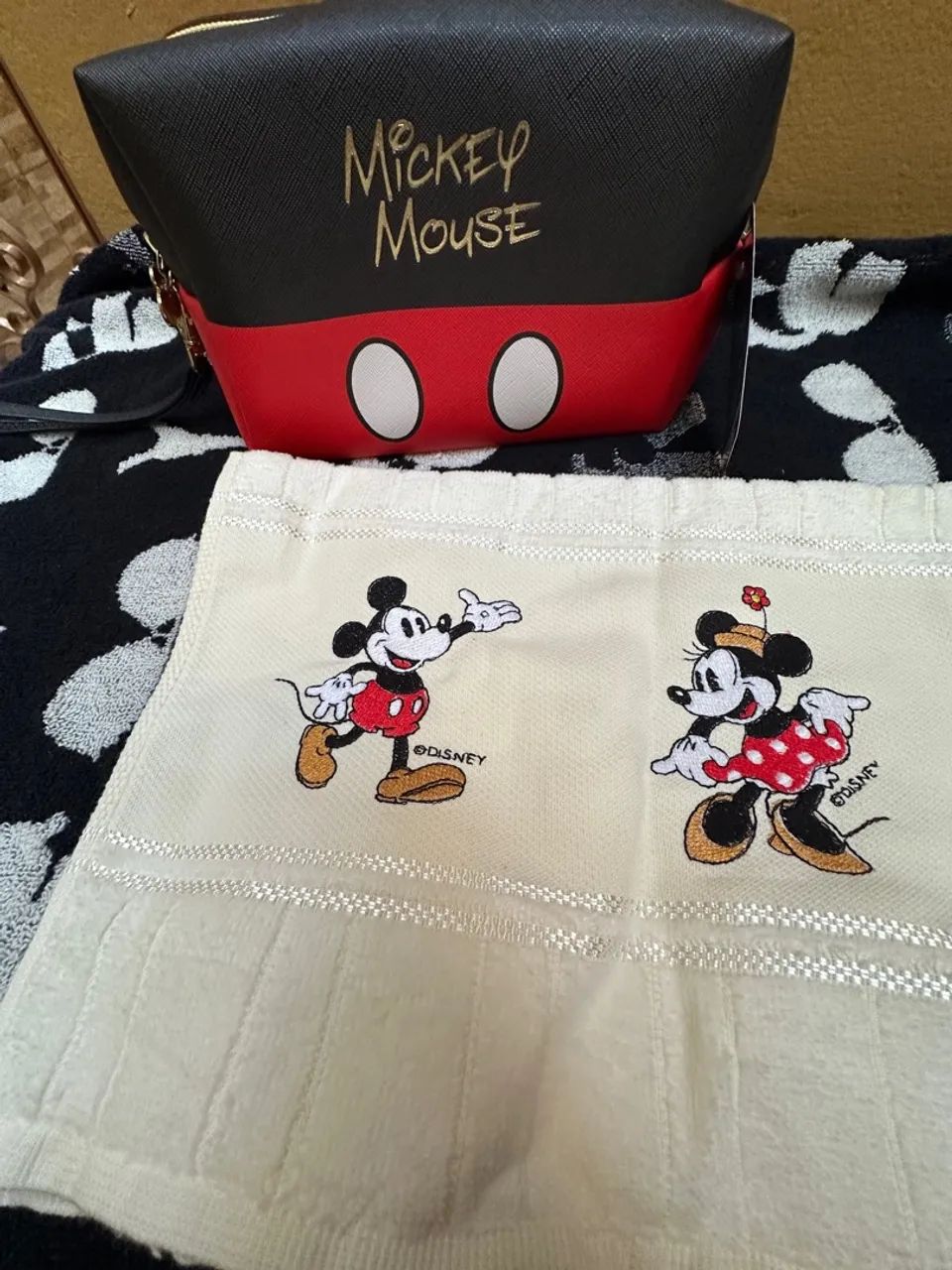 Necessaire e toalha Mickey  - Foto 2