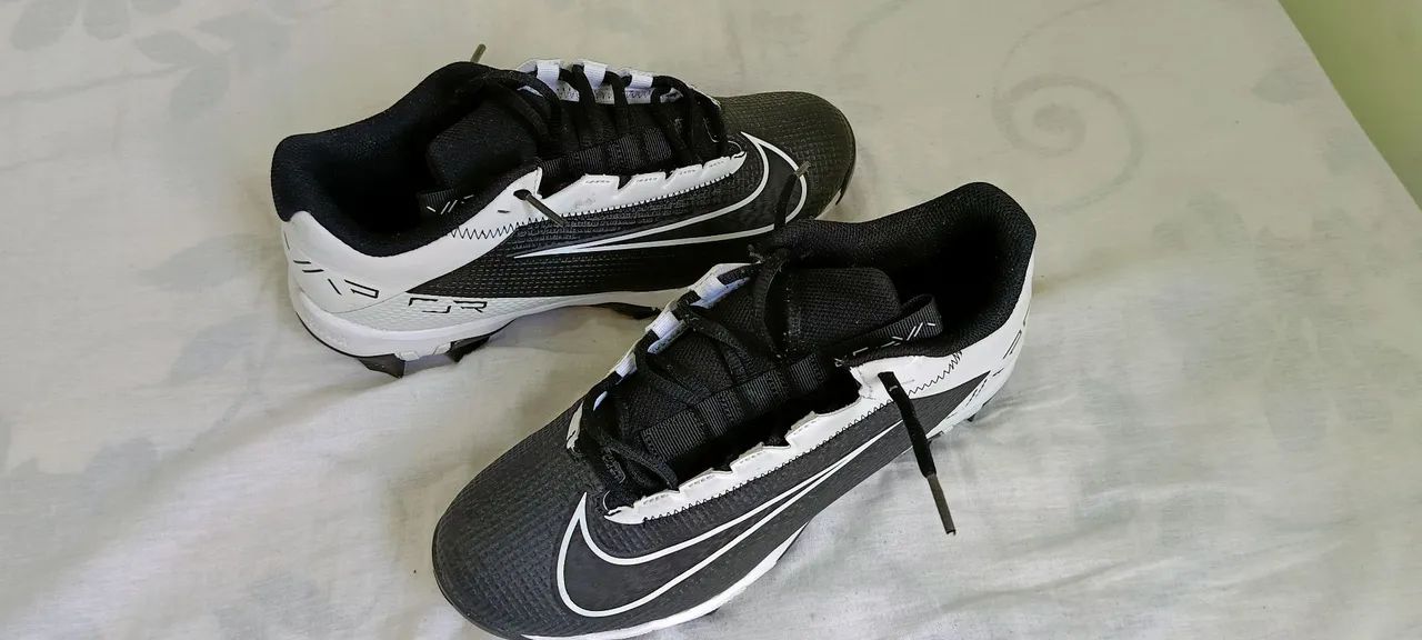Chuteira Nike Vapor Edge Shark 2 Preto/Branco PREÇO DE BLACK