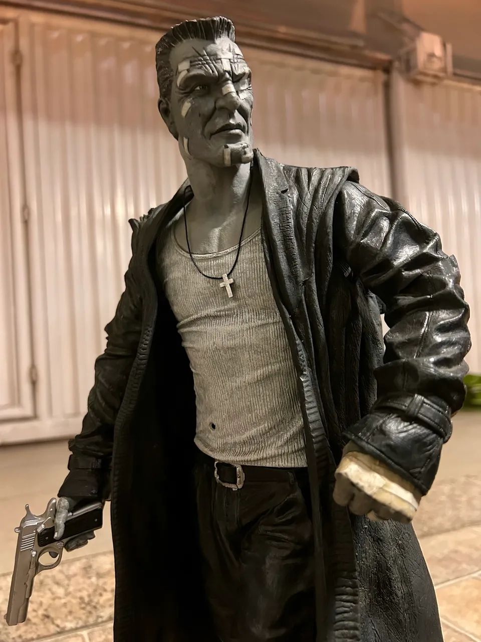 Neca Marv Sin City 1/4 45cm 18'' - Foto 2