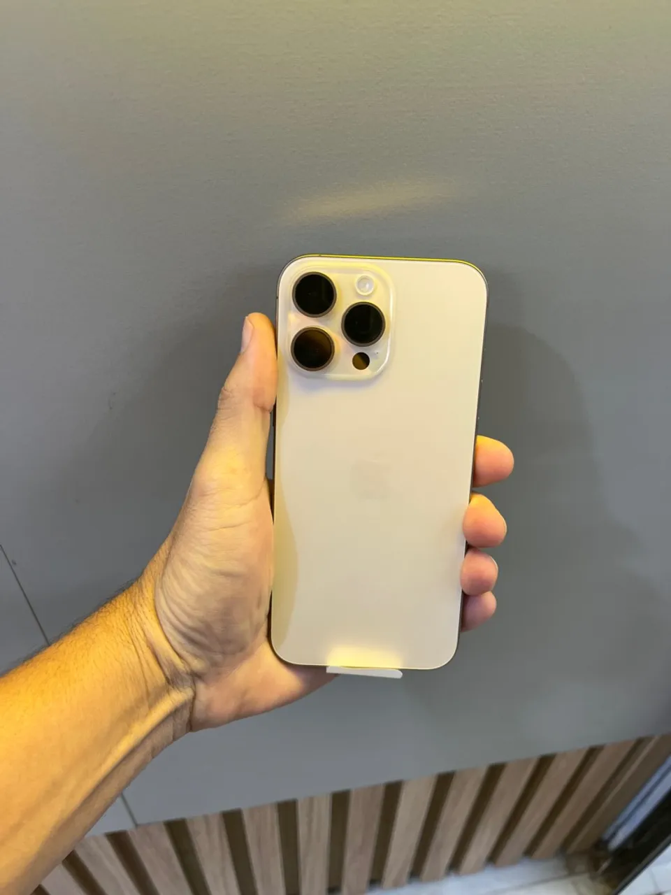 iPhone 15 pro 128gb , 1 ano de garantia pela nossa loja
