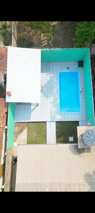 Área de piscina com Edícula 