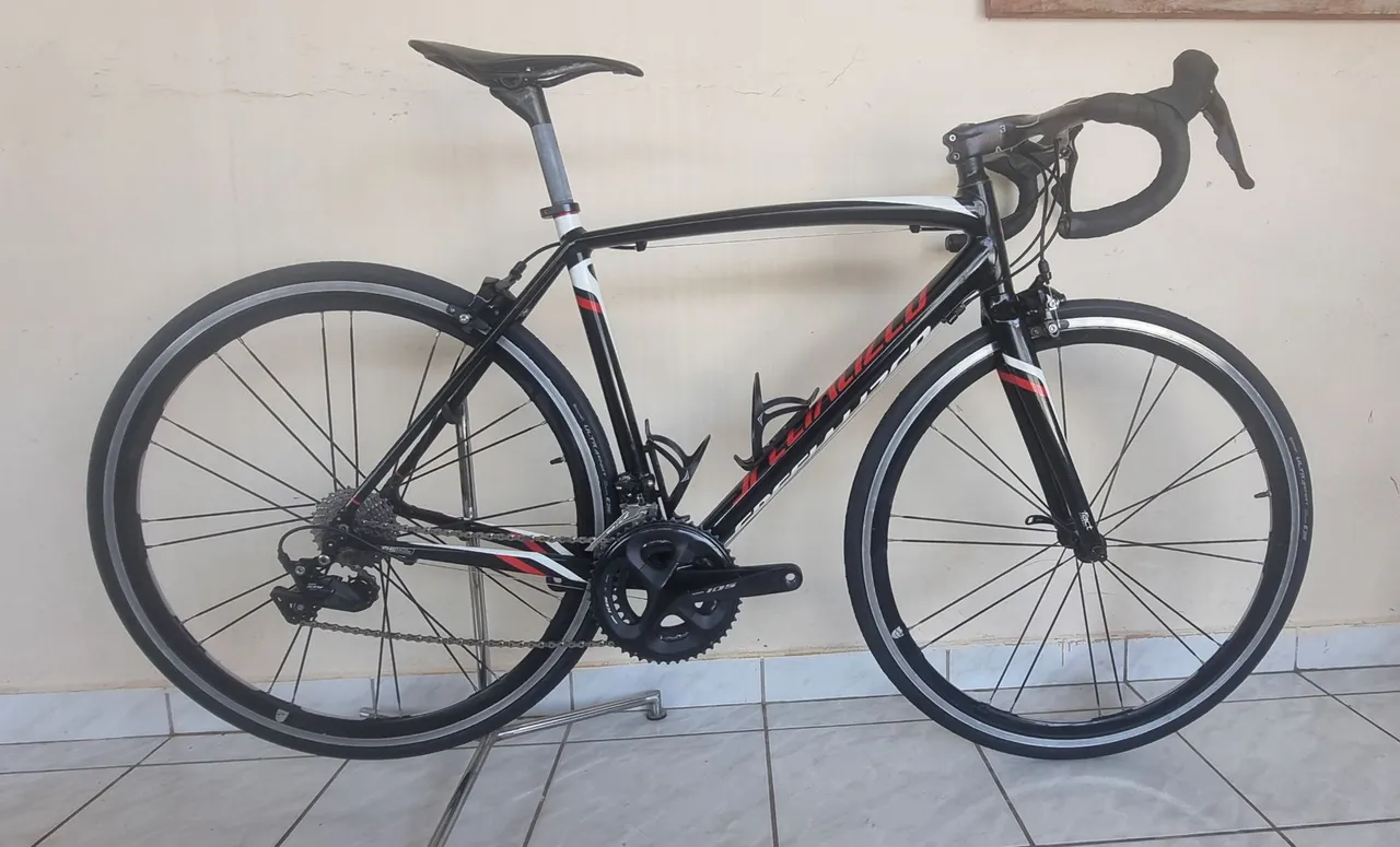 Bicicleta Specialized allez fact
