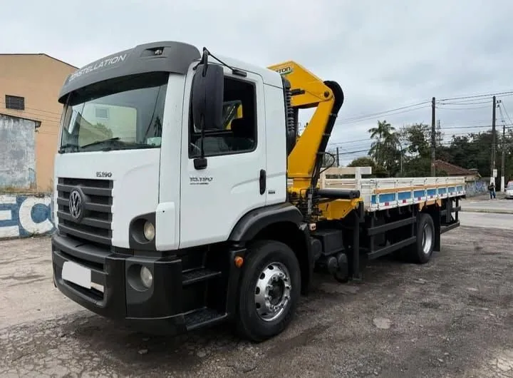 Vw 15.190 carroceria munk ano 2014.