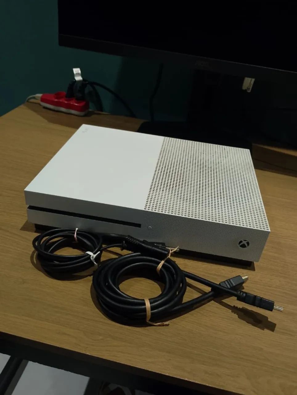 Xbox ONE S