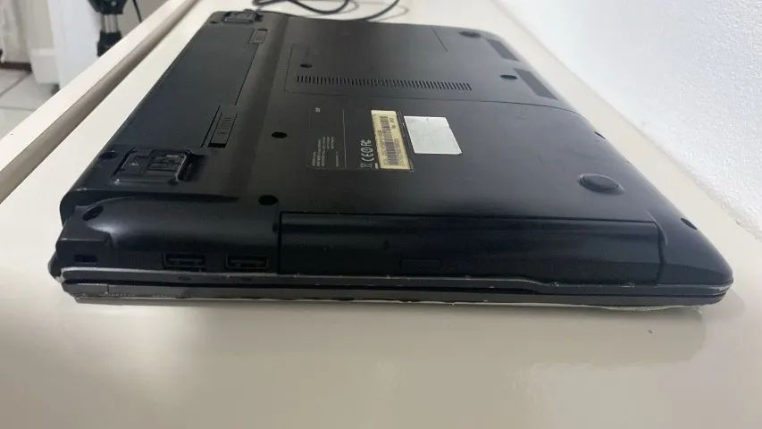 Notebook Samsung i7 - Serie 5 - Super Rápido  - Foto 3