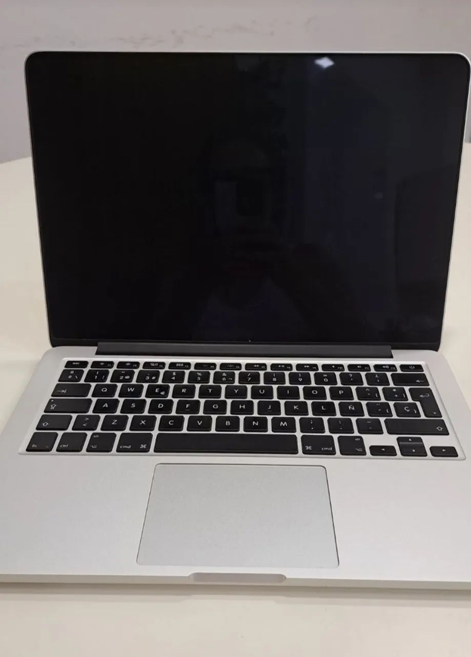 MacBook Pro 64302734686851122
