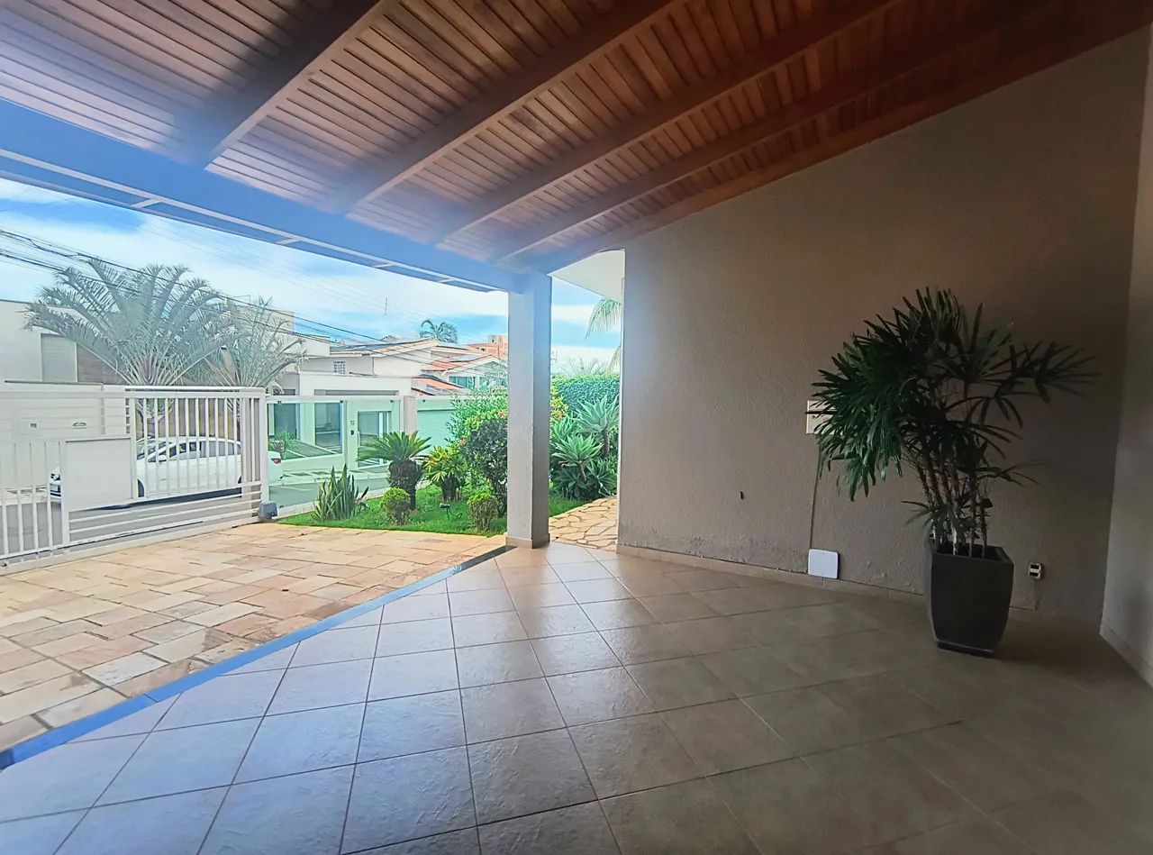 VICENTE PIRES, CASA 5 SUITES, ARM/PLAN, PISC/CHURR, LT 800M2, COND ALTO PADRÃO, ALUGO POR  - Foto 3