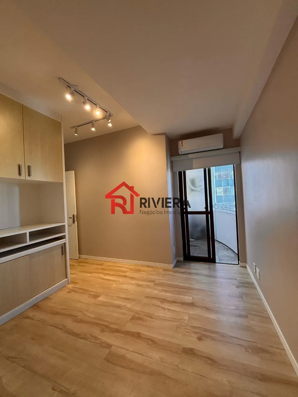 Apartamento de luxo para locação no Jardim Renascença, São Luís-MA: 3 quartos, 1 suíte, 13