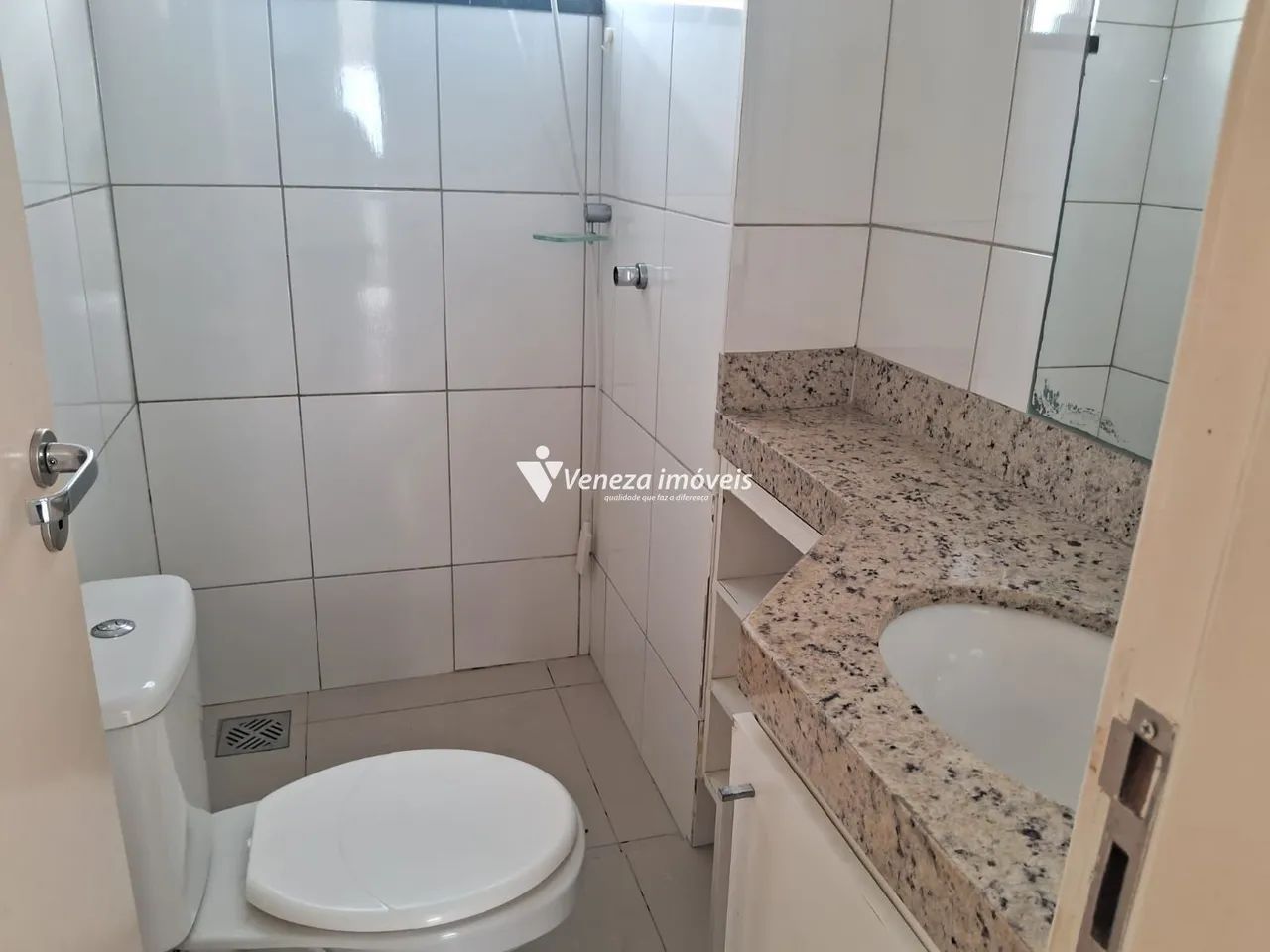 Casa de Condomínio para aluguel Glendora Redisence - Foto 12