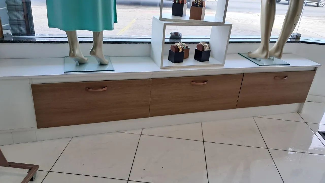 VENDO MODULO PARA VITRINE - Foto 2