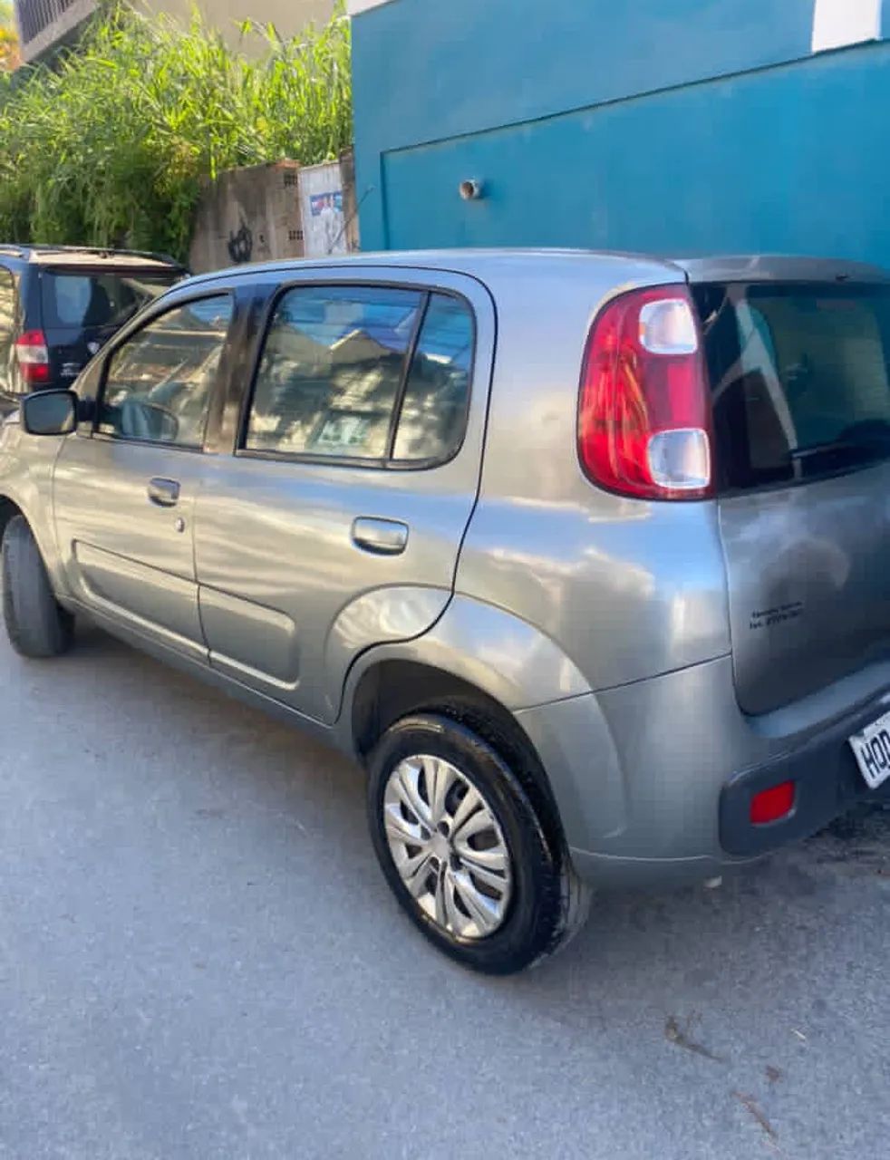 Fiat Uno Vivace Celeb. 1.0 EVO F.flex 8V 5P 2011 - Foto 3