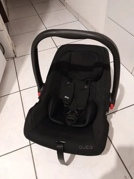 Bebê conforto cosco semi Novo unissex  - Foto 5