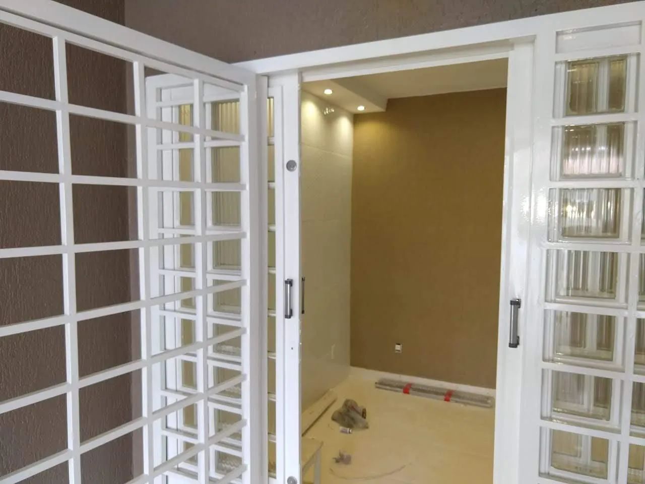 Esquadria(porta) Usada - Foto 2