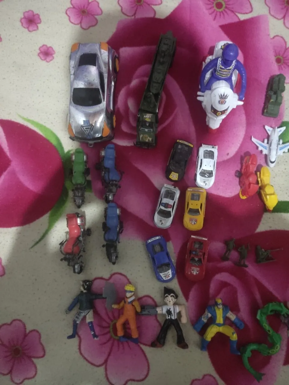 Vendo esses brinquedos
