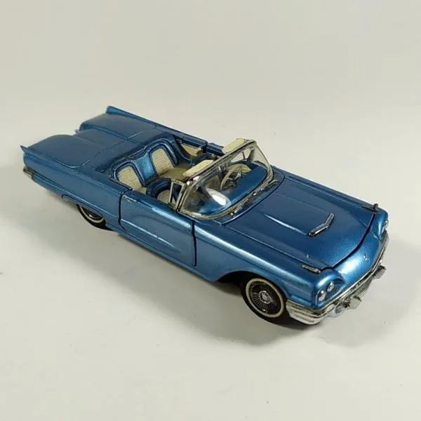 Franklin Mint Precision Models - FORD THUNDERBIRD 1958 azul Conversível - Escala 1:43 - Foto 2