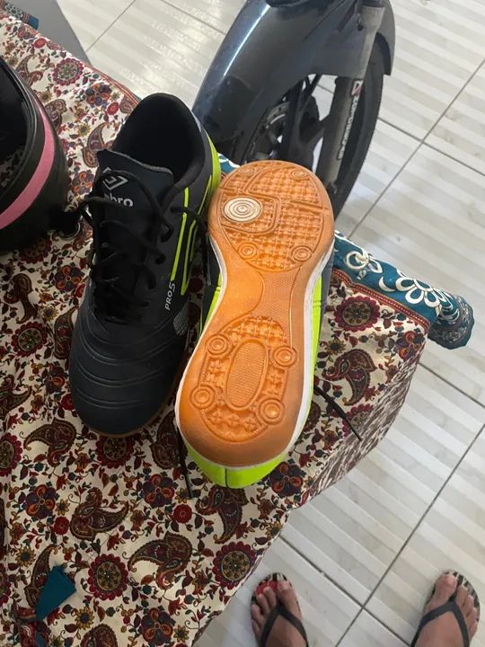 Chuteiras de Futebol Umbro Pro 5 - Foto 4