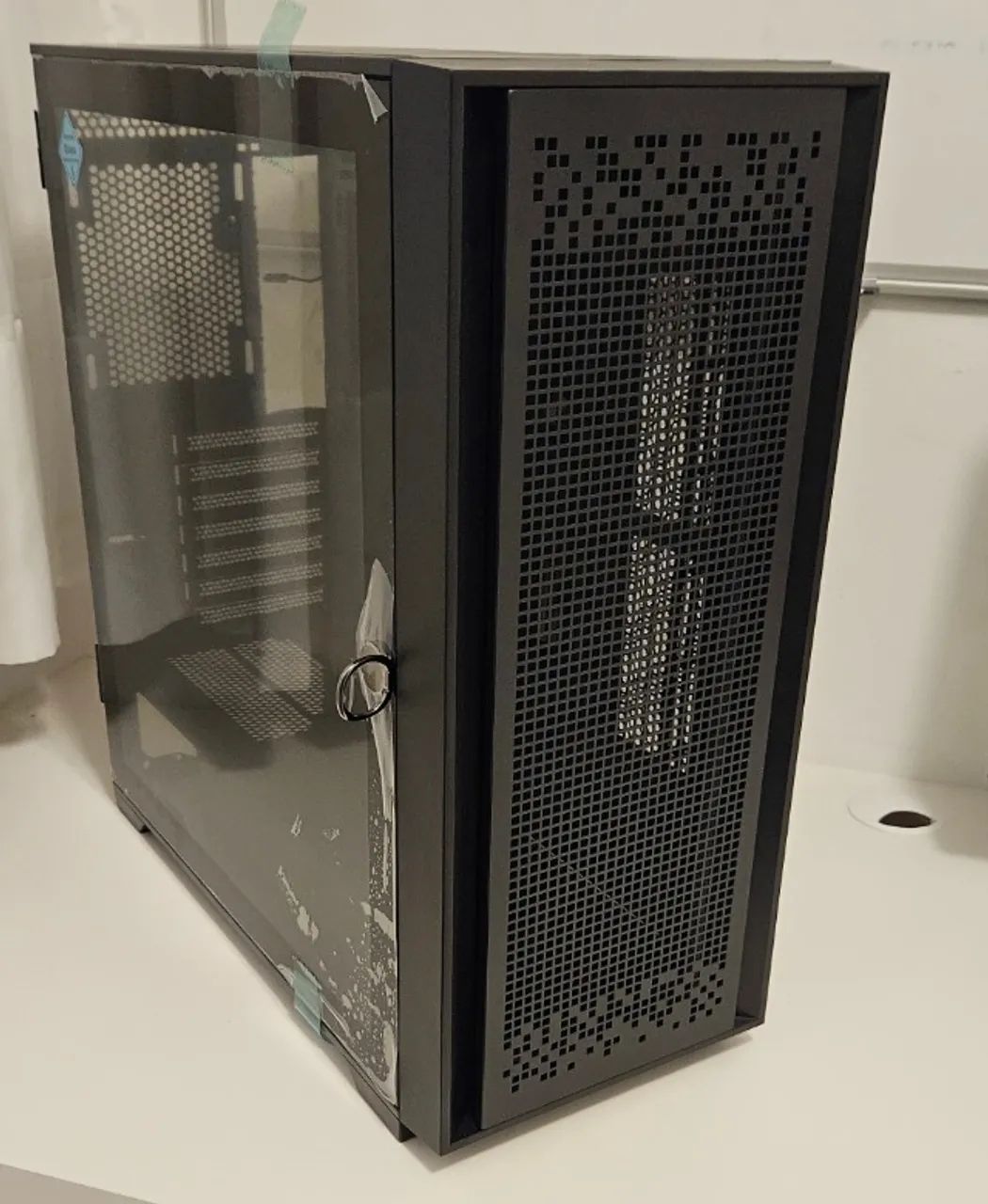 Gabinete Gamer ACegeek Flipped-M, Mid-Tower, Lateral de Vidro, Preto