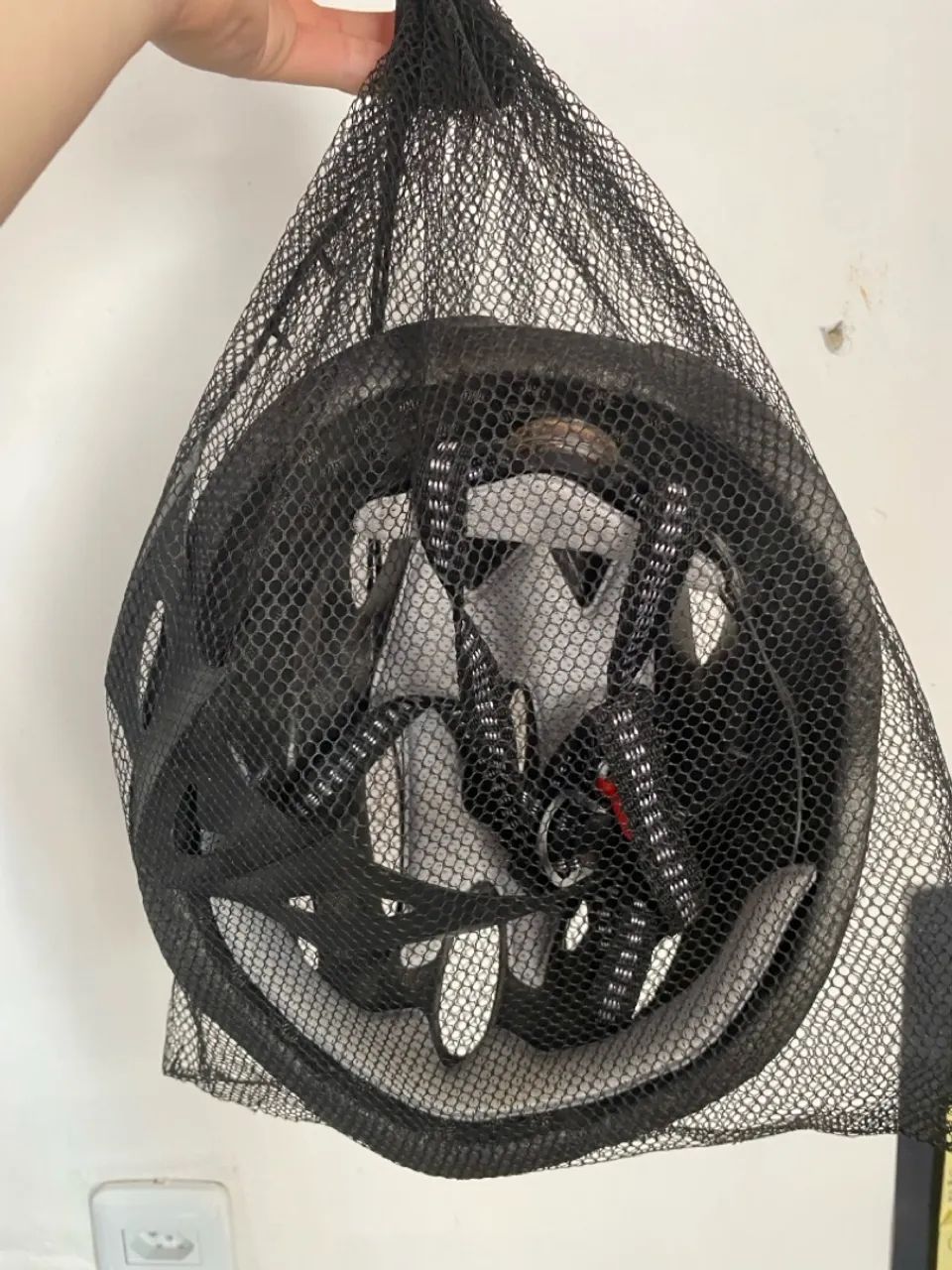 Vendo capacete para ciclismo DEKO - Foto 2